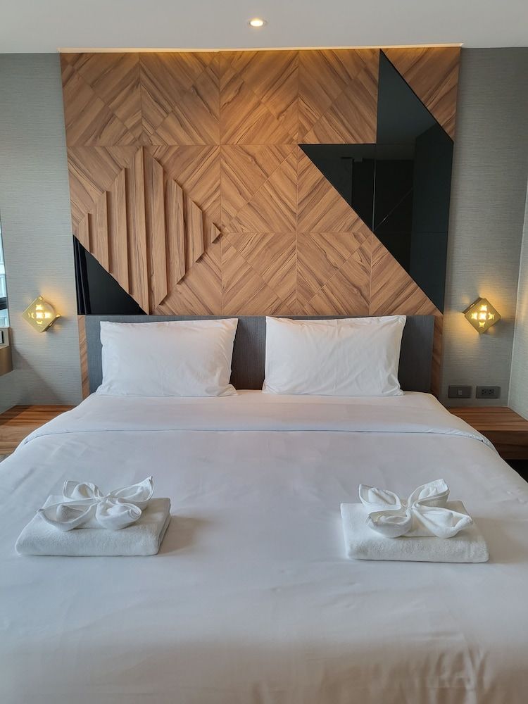 undefined S3 Siam Bangkok 7