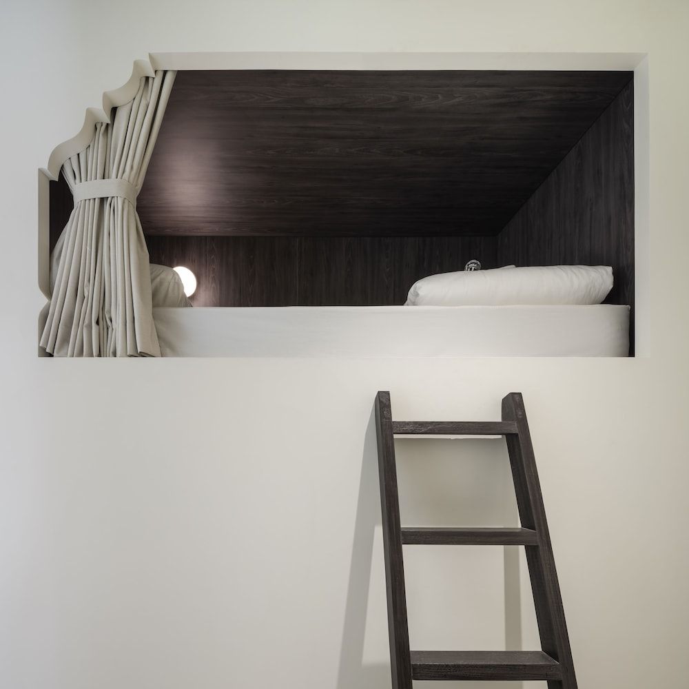 Standard Shared Dormitory, Mixed Dorm