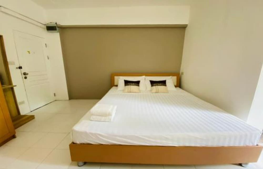 undefined Grandview Place