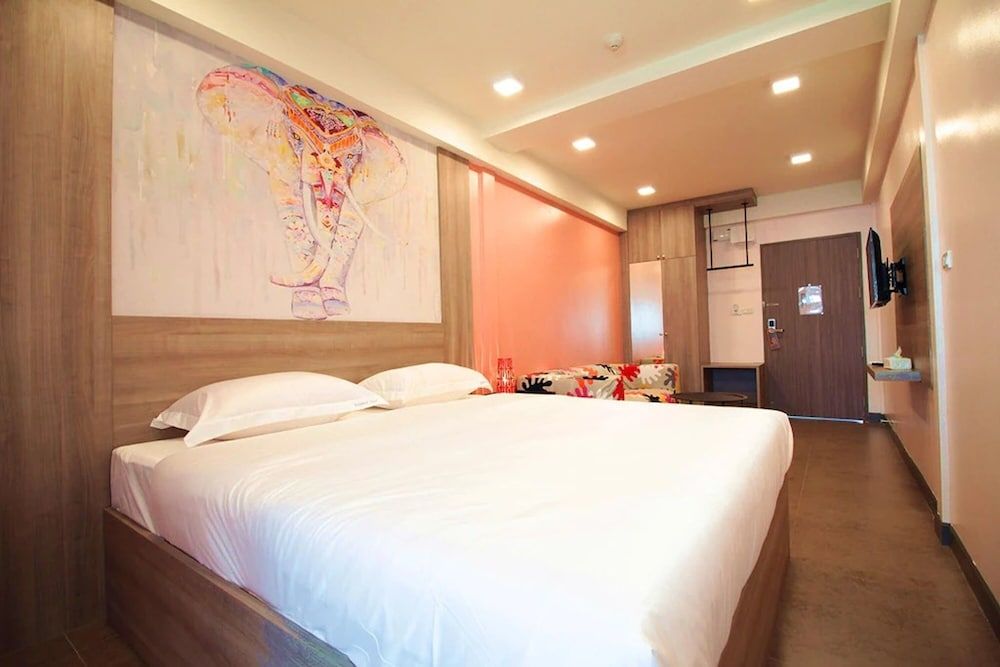 undefined R 17 Living Hotel 2