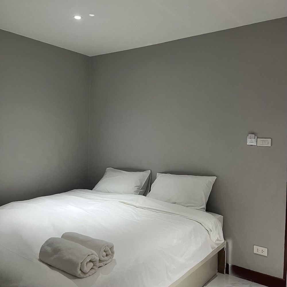 undefined Aowmana Hotel