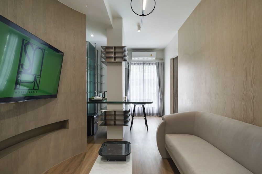 Hotel Sapin Deluxe Double or Twin Room 11