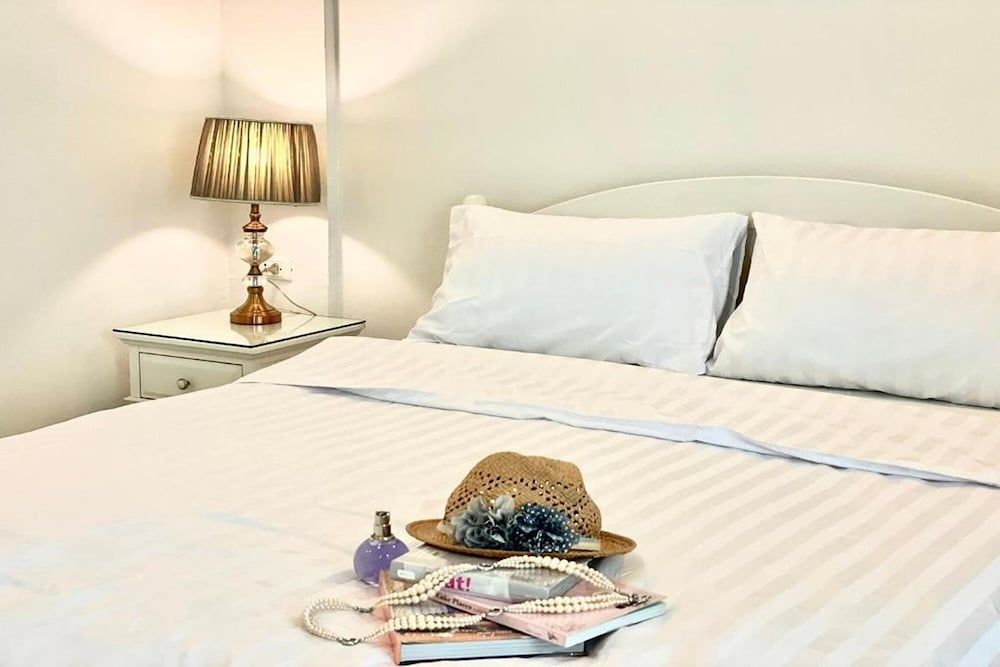 undefined Aora Boutique Hotel Sutthisan 9