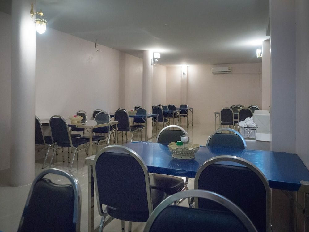 undefined Bird Room Hotel - Pratunam 6