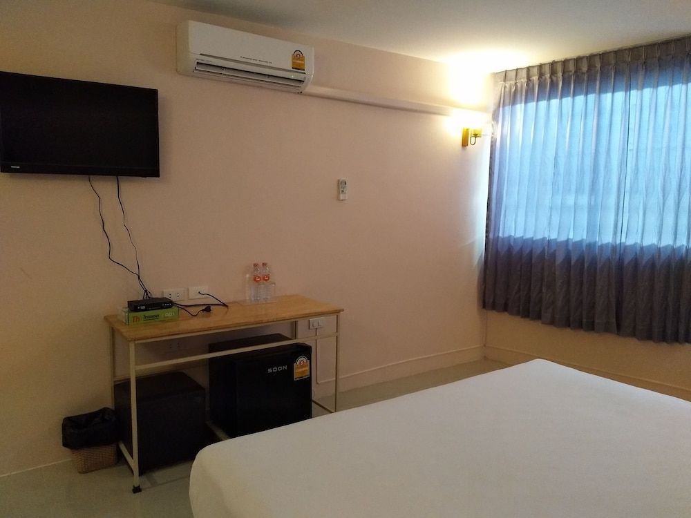 undefined Bird Room Hotel - Pratunam 10
