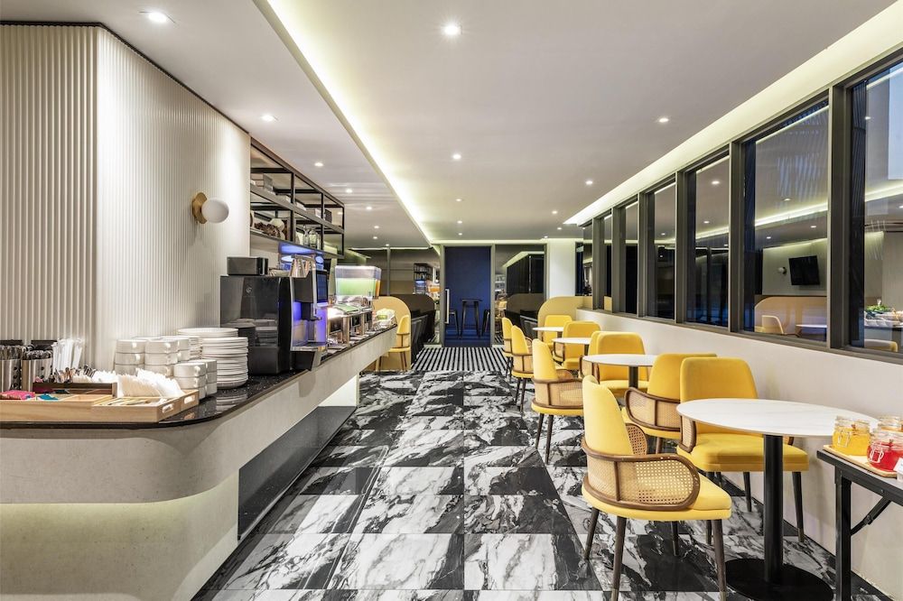 undefined Best Western Ratchada Hotel 5