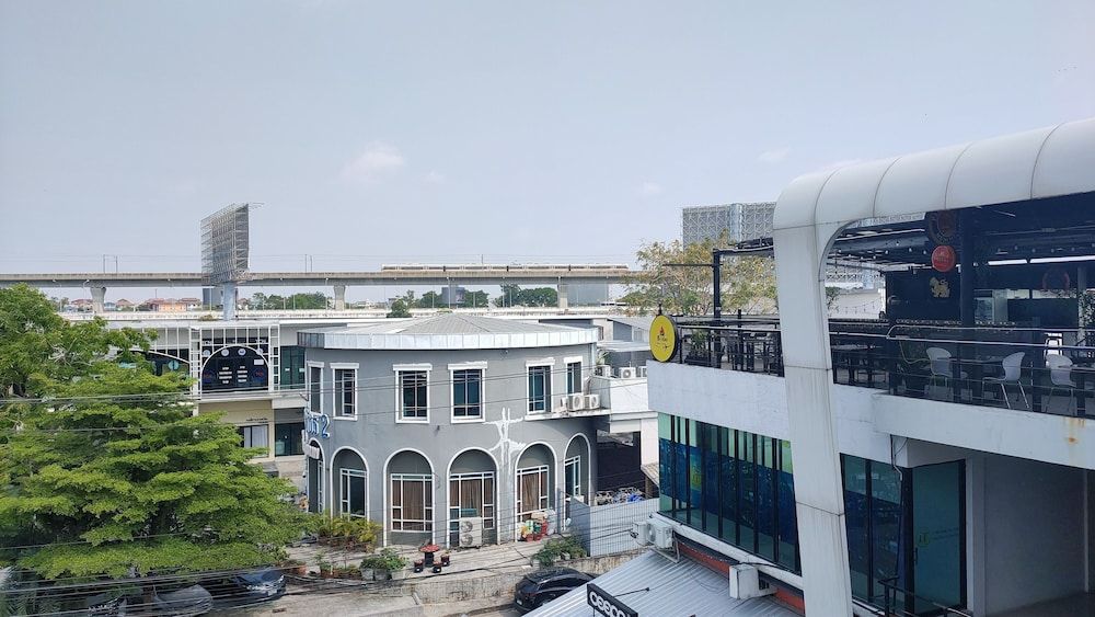 undefined View Dee BKK Airport Residence 7