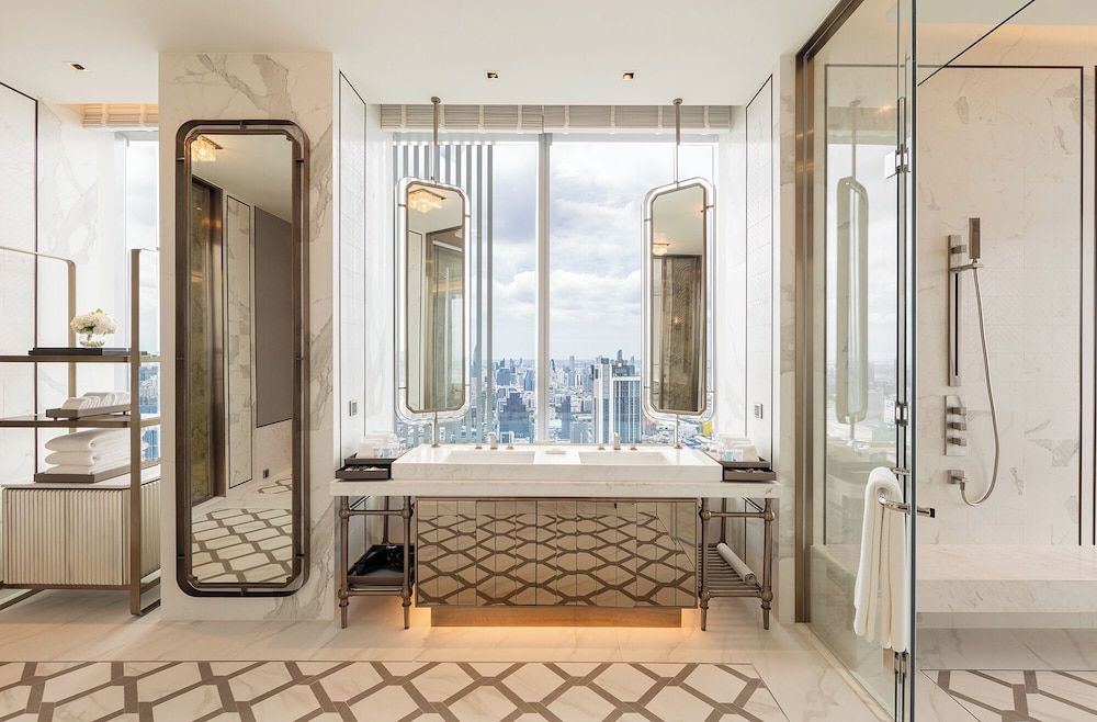 Penthouse Suite