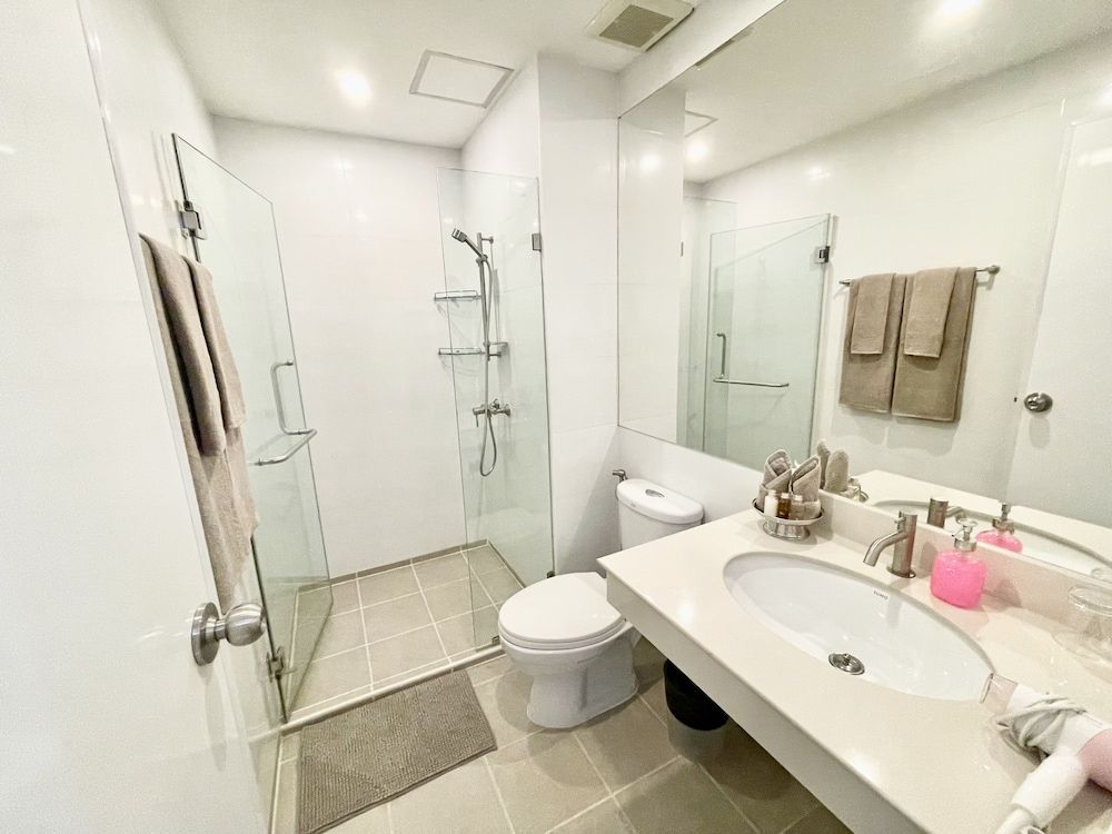 The Town Condo Deluxe Apartment 12