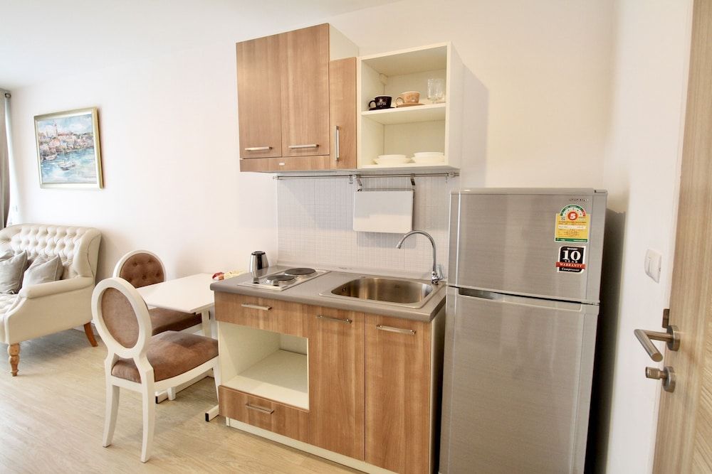 The Town Condo Deluxe Apartment 24