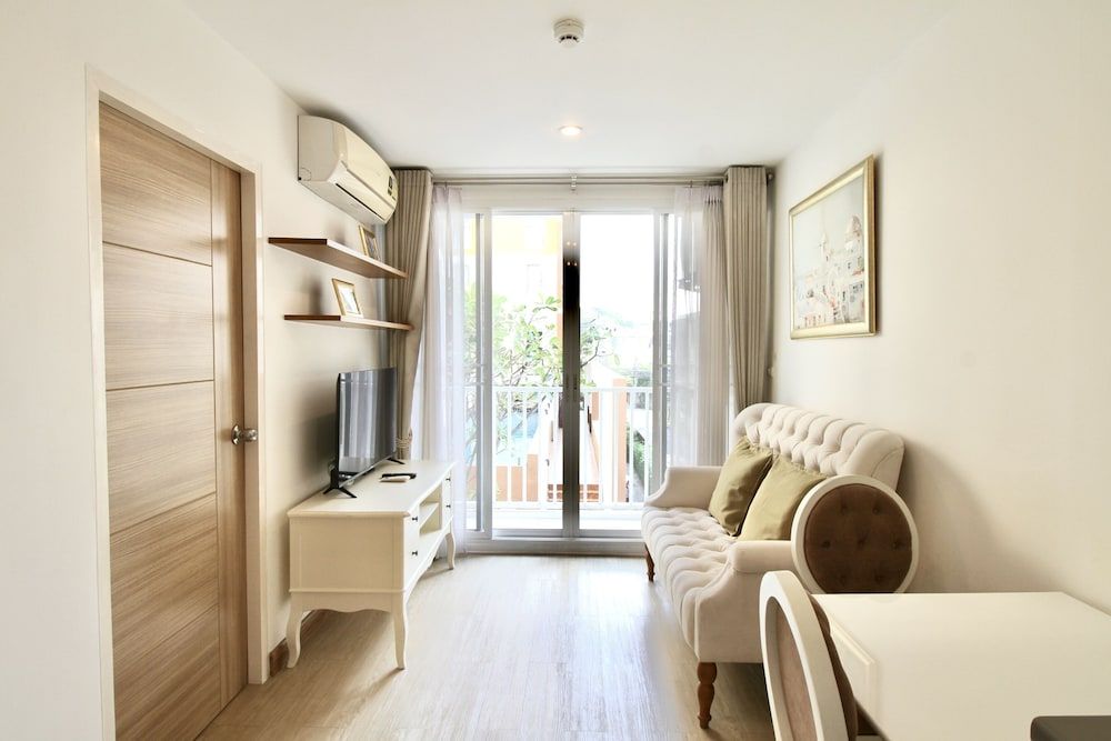 The Town Condo Deluxe Apartment 20