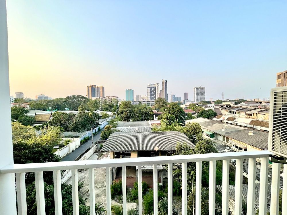 The Town Condo City Apartment 7