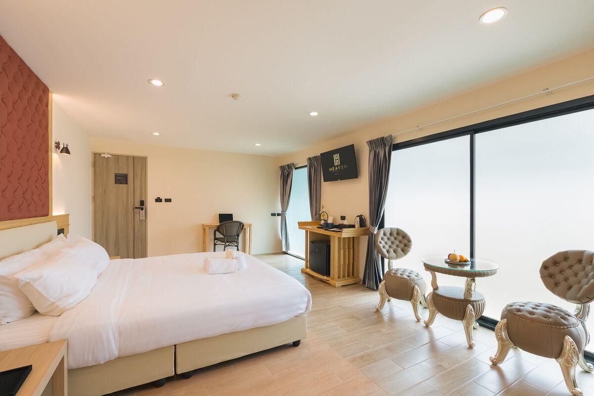 Heaven Boutique Hotel Superior King Room