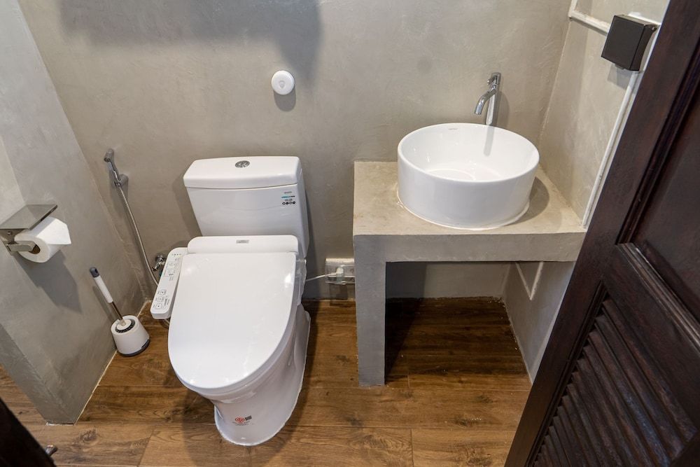 Lo-ha Guest house Exclusive Room, 1 Bedroom, Balcony, City View 10