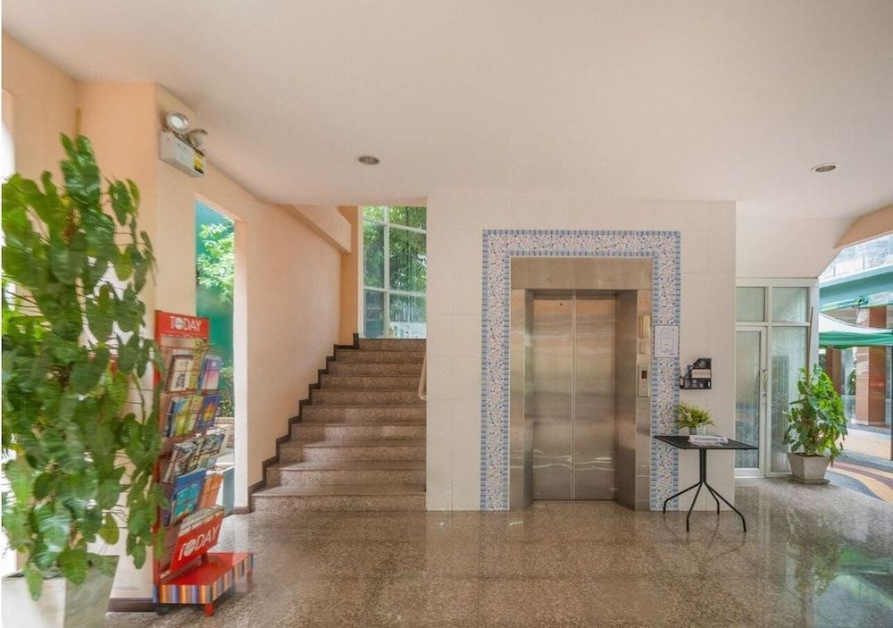 undefined MRT Thaphra spthaphra 4