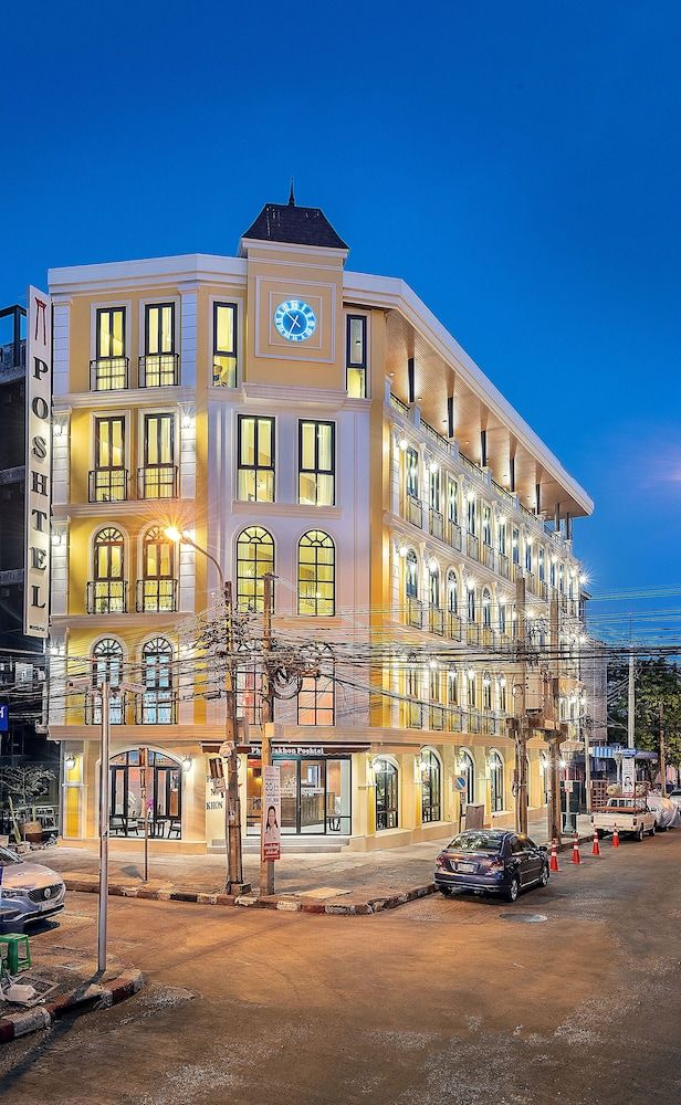 undefined Phra Nakhon Poshtel 7