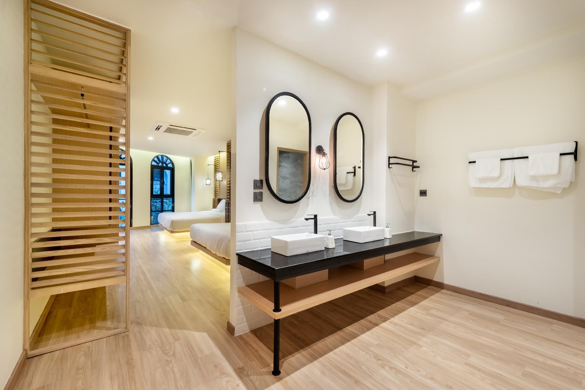 undefined Phra Nakhon Poshtel 7