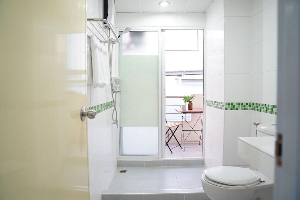 The View Residence Superior King Room 4