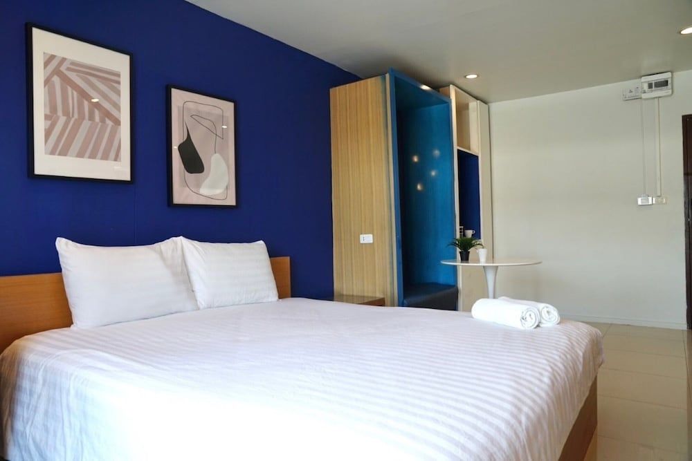 undefined The View Residence 5