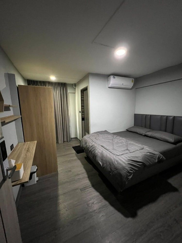 W71 Superior Double Room, 1 Queen Bed 3