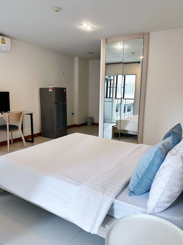 Basic Double Room