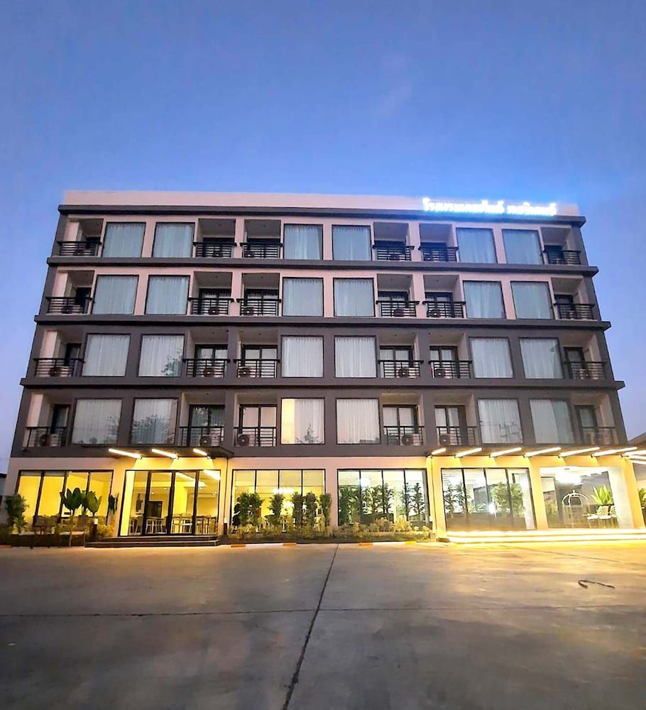 undefined The 9 Residence Hotel 8