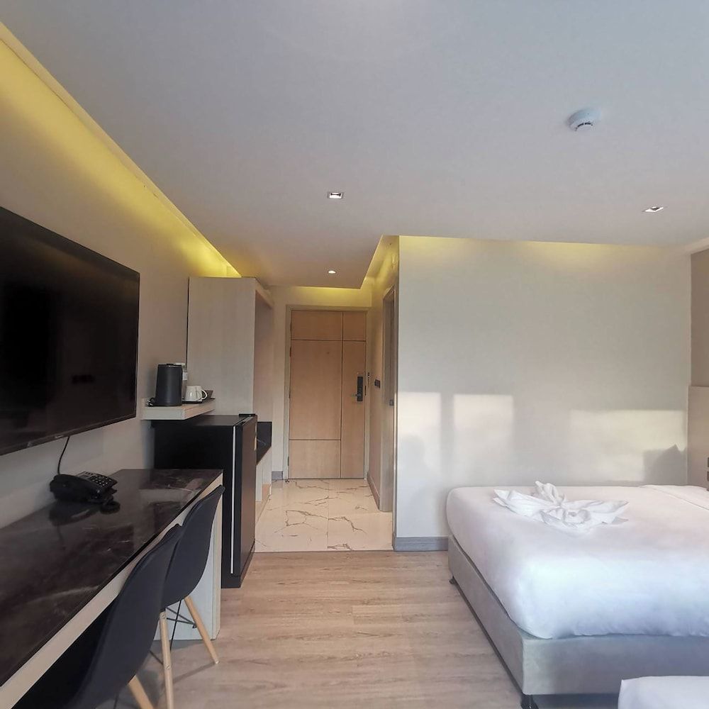 The 9 Residence Hotel Standard Twin Room 10