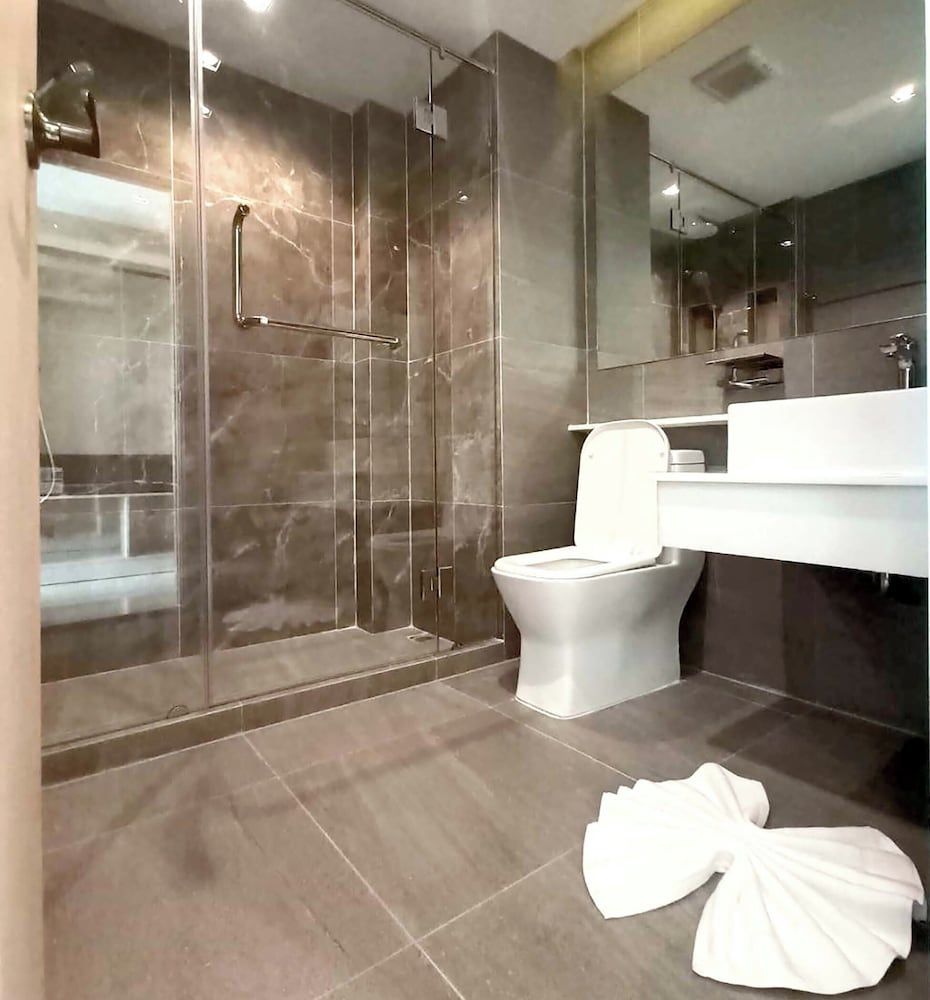 The 9 Residence Hotel Standard Twin Room 6