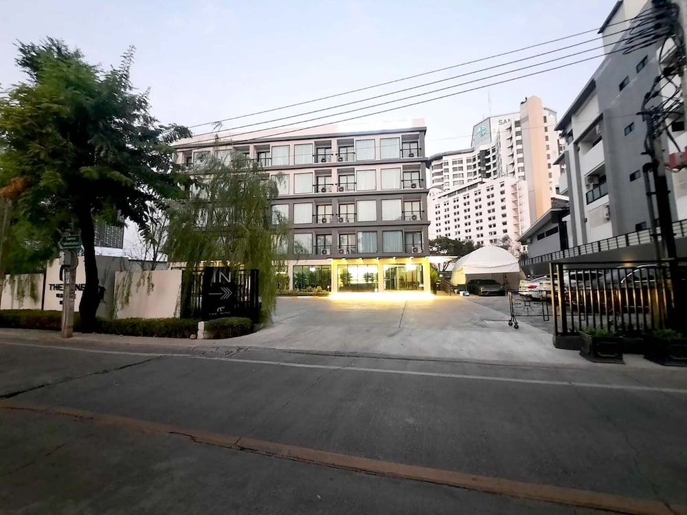 undefined The 9 Residence Hotel 6