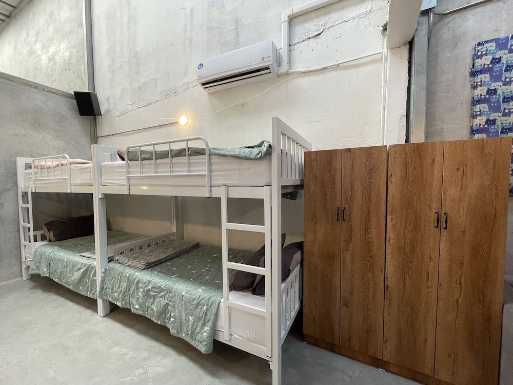 undefined Old Bar Bangkok House 3