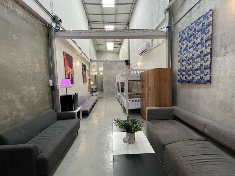 undefined Old Bar Bangkok House 9