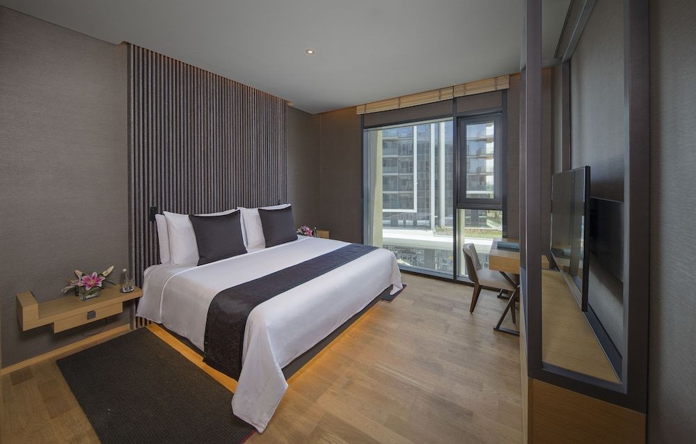 Suite, Multiple Beds