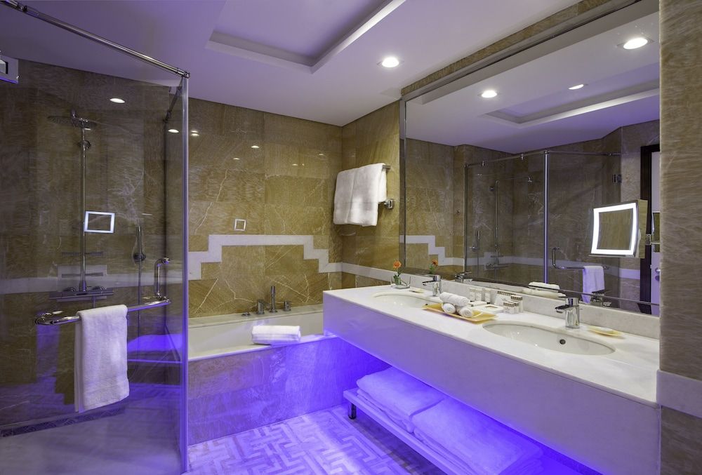 Stella Di Mare Dubai Marina Hotel Deluxe Twin Room with Early Check-in / Late Check-out / 35% F&B Discount valid until 31 Aug 2026 5