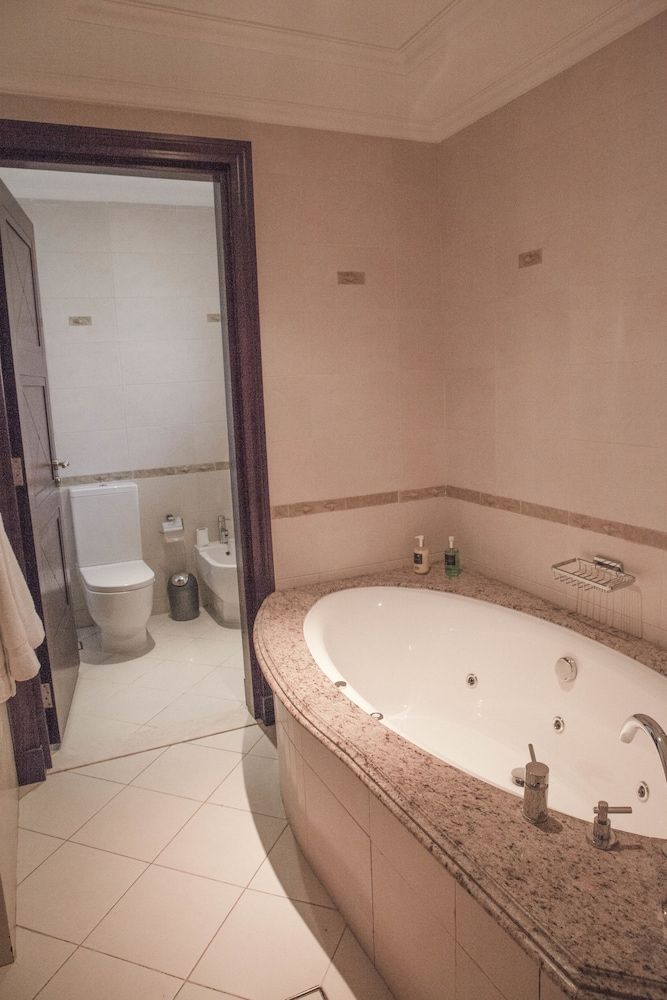 bnbme - 4B-Villa-K3 Luxury Villa, Multiple Beds, Non Smoking, Sea View 13