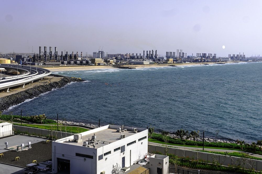 Bluewaters Island Deluxe Apartment, 3 Bedrooms, Beach View, Corner 8