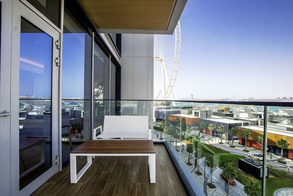 Bluewaters Island Deluxe Apartment, 3 Bedrooms, Beach View, Corner 7