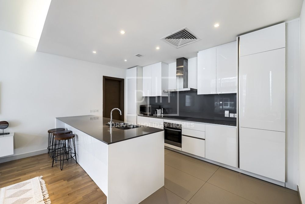 undefined Driven Holiday Homes - City Walk 22 8