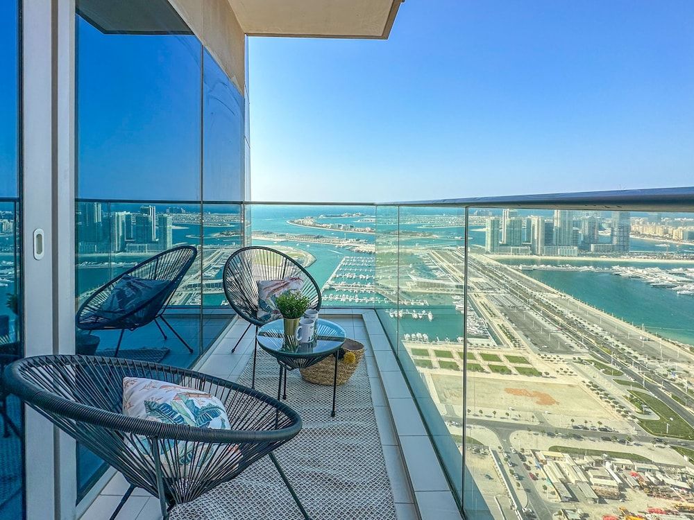 HiGuests - Damac Heights