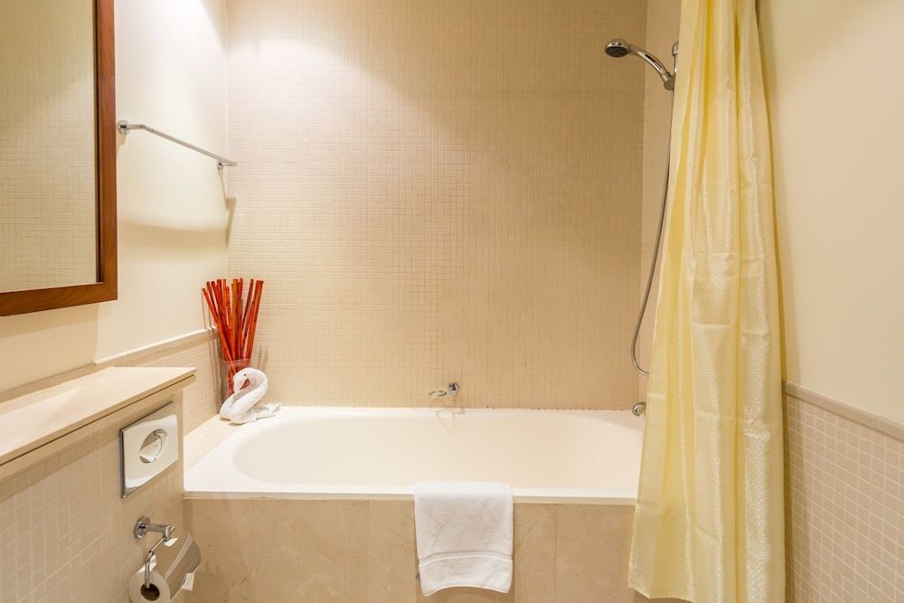 Deluxe Holiday Homes - Attessa Tower Apartment, 1 Bedroom, Balcony 17