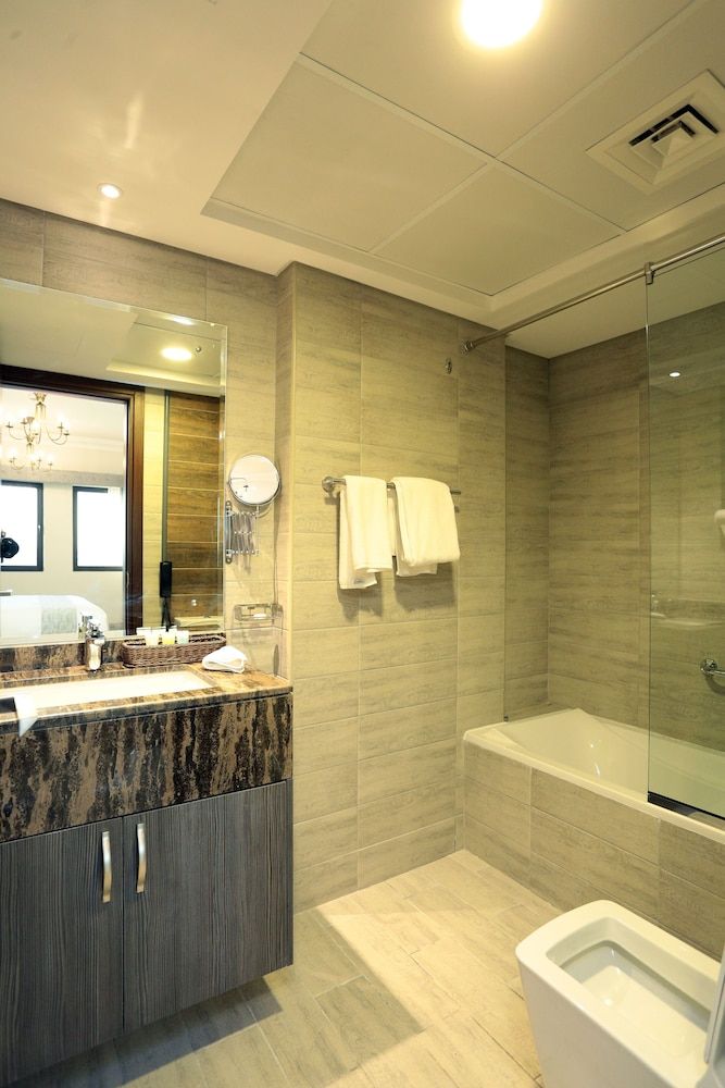 Marbella Holiday Homes Deluxe Apartment 6