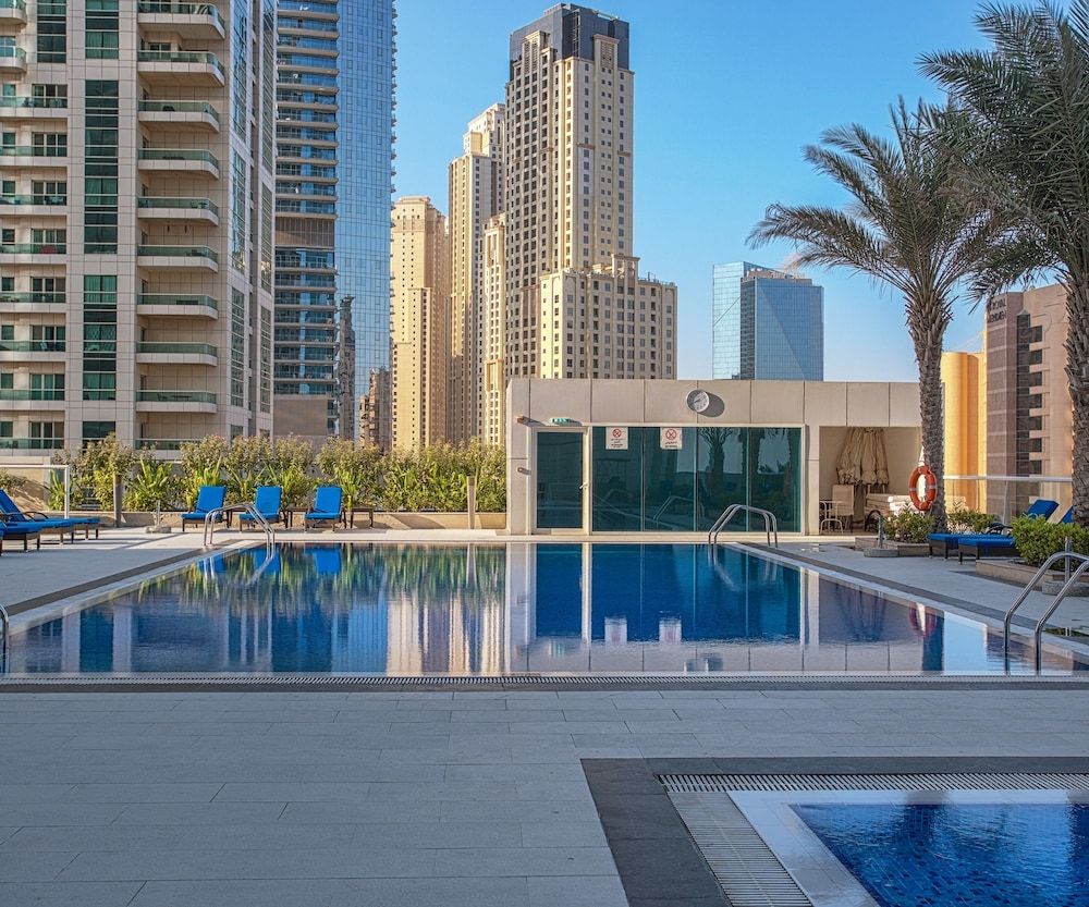 undefined Nasma Luxury Stays - Botanica Tower 3