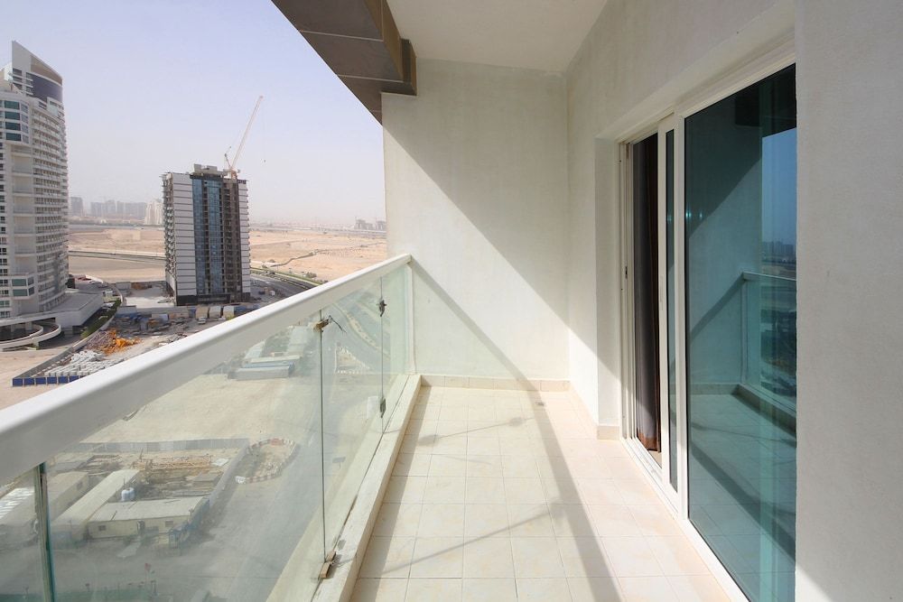 Signature Holiday Home - Red Residence Apartment 8