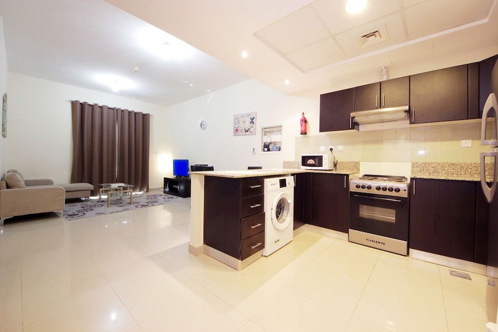 undefined Signature Holiday Home - Red Residence 2