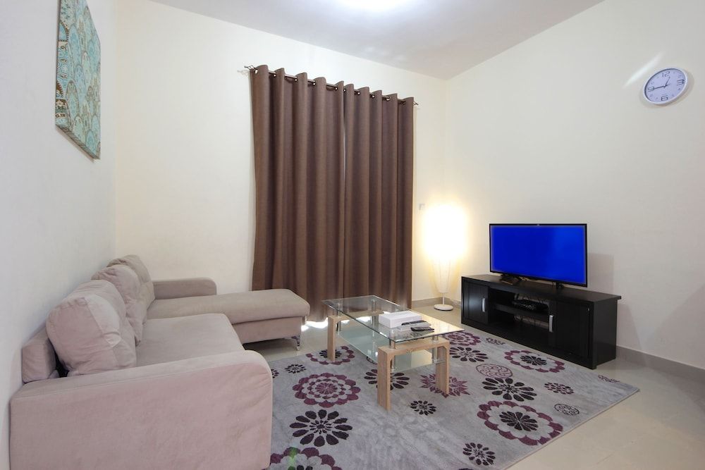 Signature Holiday Home - Red Residence Apartment 16