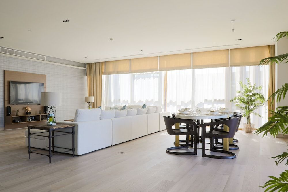 undefined Nasma Luxury Stays - City Walk 6