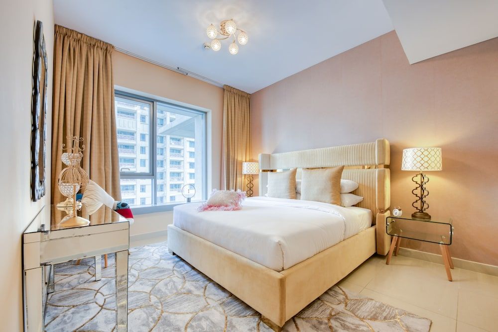 BellaVista Apartment - 29 Boulevard Elegant 2BR Apartment (Fountain Views) 2