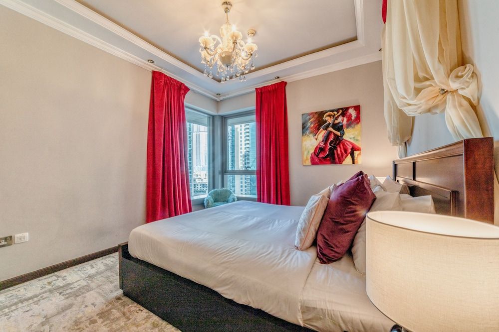 BellaVista Apartment - 29 Boulevard Classic Arabian 2BR Apartment (Fountain Views)