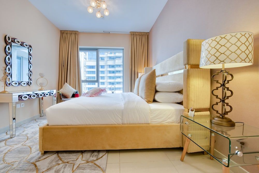 BellaVista Apartment - 29 Boulevard Elegant 2BR Apartment (Fountain Views) 4