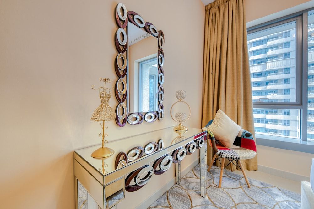 BellaVista Apartment - 29 Boulevard Elegant 2BR Apartment (Fountain Views) 12