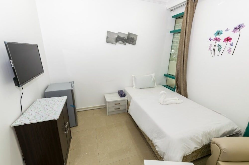 Marina Crown Tower Economy Single Room, Women only, City View, Tower